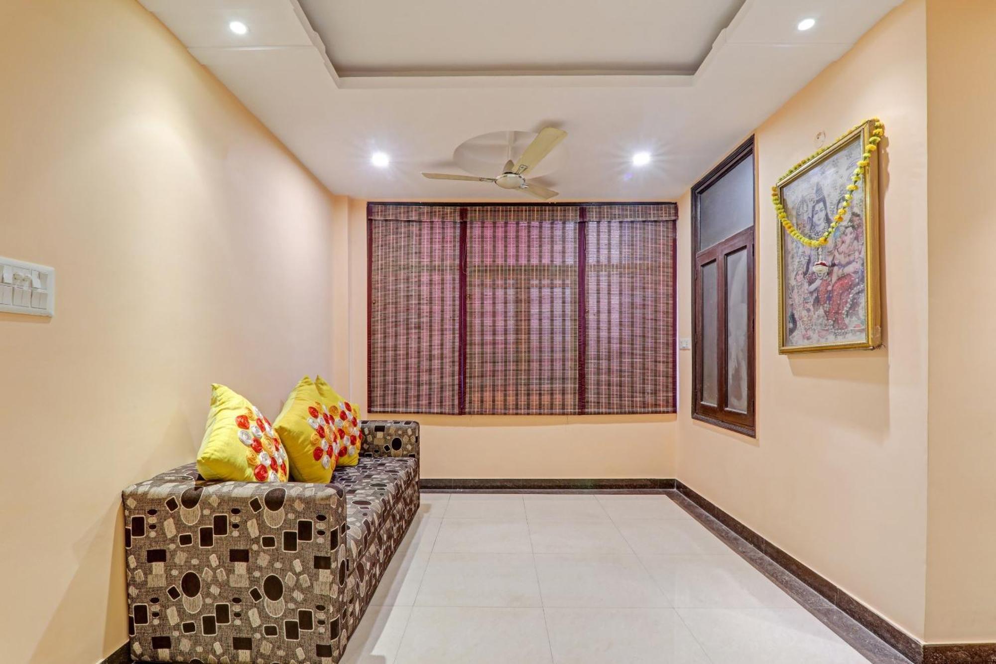 Super Capital O Townhouse Govinda Royal Ξενοδοχείο Κανπούρ Εξωτερικό φωτογραφία
