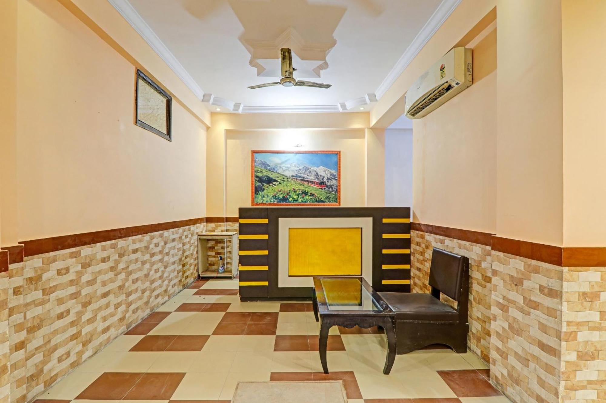 Super Capital O Townhouse Govinda Royal Ξενοδοχείο Κανπούρ Εξωτερικό φωτογραφία
